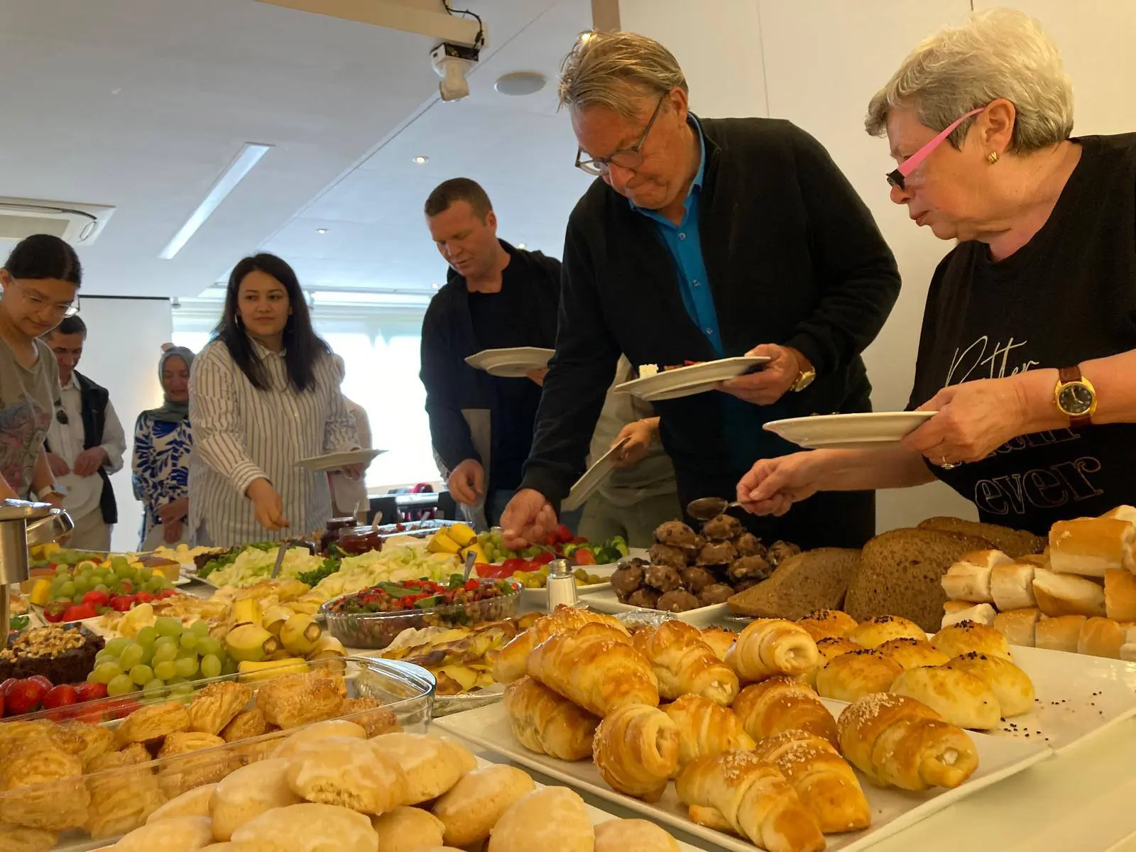 Brunch samen aan tafel Hasselt 2025 4